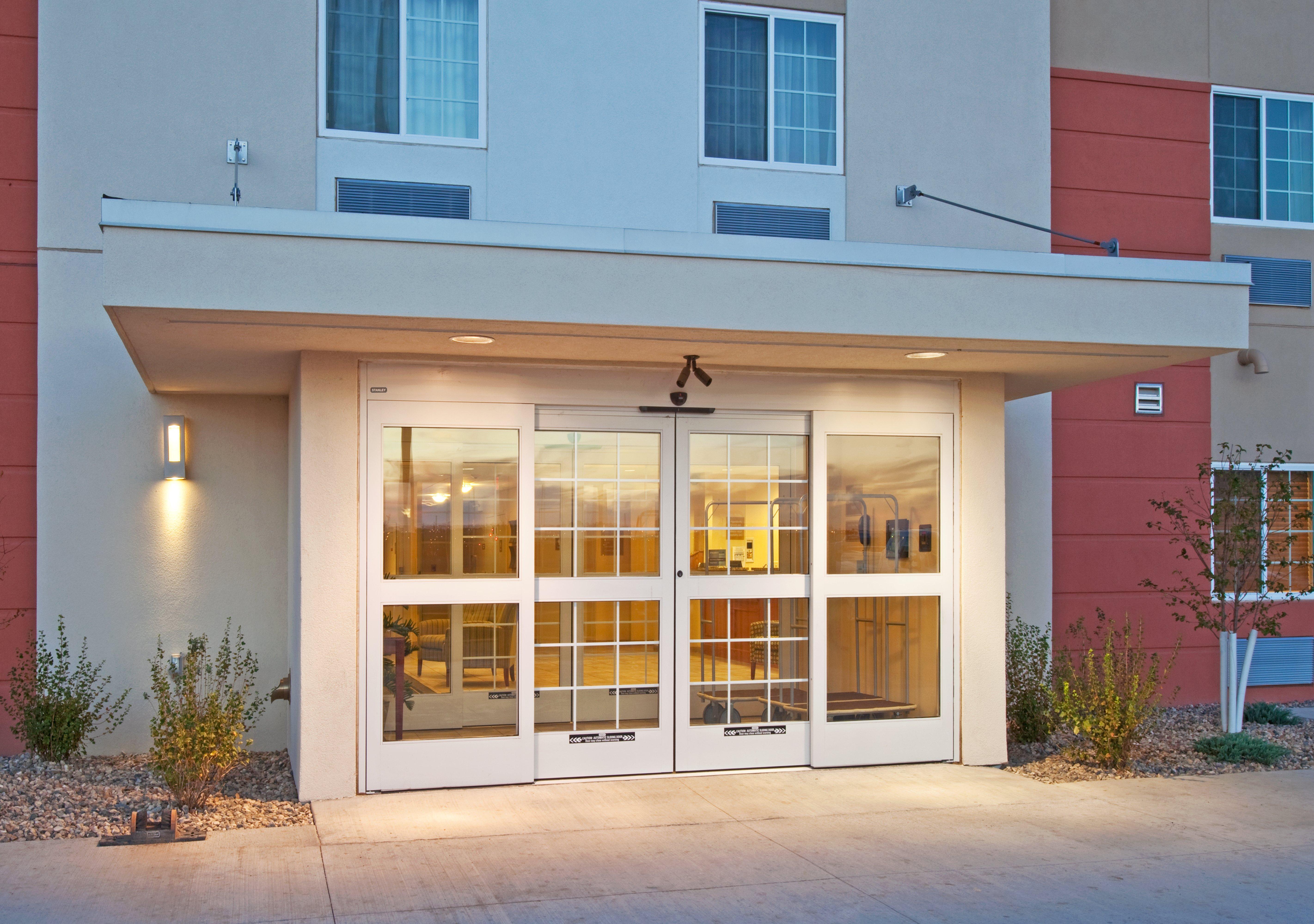 Candlewood Suites Williston, An Ihg Hotel Exterior photo